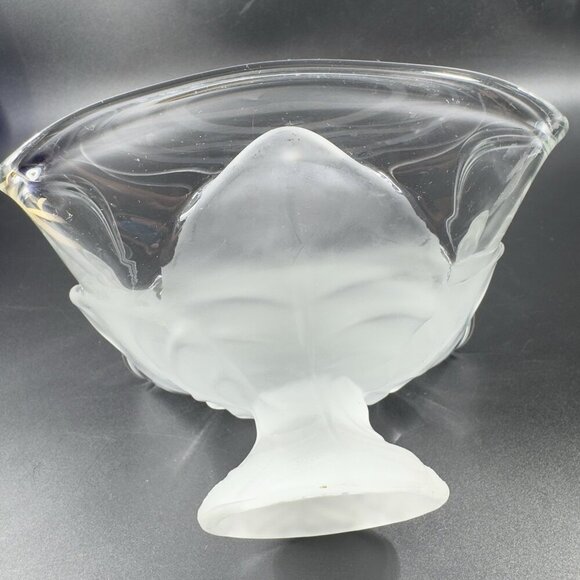 Viking Art Glass Epic Leaf Compote in Crystal Satin Frosted Clear Dish Bowl VTG - Picture 8 of 13